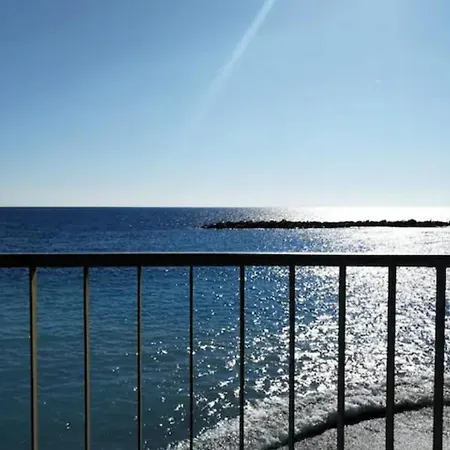 Narciso Centralissimo Lägenhet Sanremo